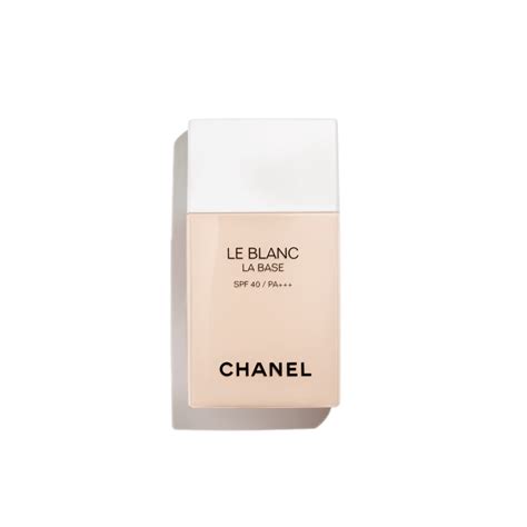 chanel le blanc makeup base lys|LE BLANC LA BASE LÉGÈRE .